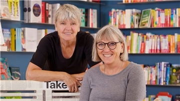 Sabine und Ute Gartmann von der Buchhandlung Schatulle