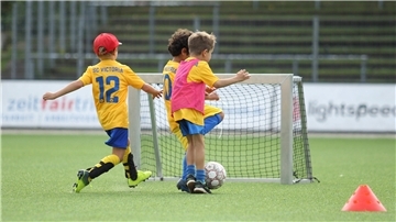 Beim Kinderfußball wird künftig in kleinen Mannschaften auf kleine Tore gespielt.
