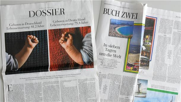 Zeitungsausschnitte mit Berichten über Bremerhaven. 