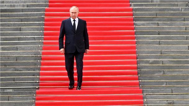 Aufstand gegen Moskau abgesagt: Aber Putin blickt in Abgrund Beobachtern zufolge ist Wladimir Putin durch den Aufstand der Wagner-Truppe seines einstigen Freundes Jewgeni Prigoschin geschwächt.