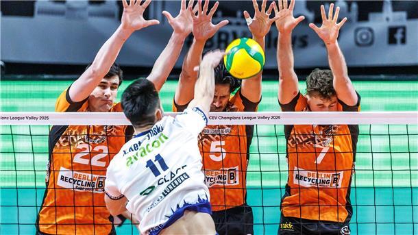 Lüneburg erreicht nach Krimi Königsklassen-Viertelfinale Berliner Dreierblock gegen Lüneburg