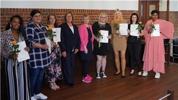 Berufliche Bildung Bremerhaven GmbH „Frau, Schule und Beruf - Vorbereitung auf d...