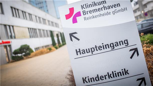 Schild am Klinikum Reinkenheide in Bremerhaven
