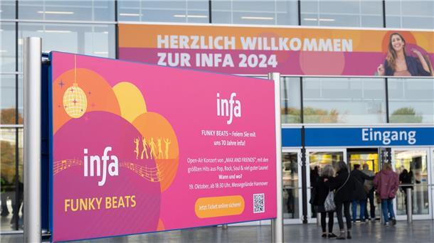 Besucher-Plus auf der Einkaufsmesse infa in Hannover Besucher-Plus auf Erlebnismesse. (Archivbild)