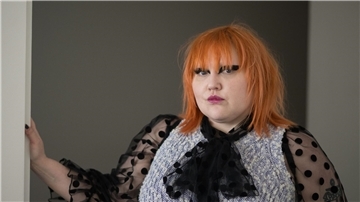 Beth Dittos Band Gossip bringt ihr neues Album „Real Power“ heraus.