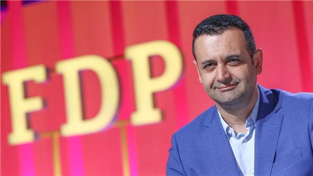 FDP will Fitnesskur für Deutschland Bijan Djir-Sarai, FDP-Generalsekretär, beim Bundesparteitag seiner Partei.