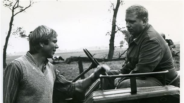„Bordell mit Bahnanschluss“ und Folklore: Die Wesermarsch in alten Filmen „Bordell mit Bahnanschluss“ und Folklore: Die Wesermarsch in alten Filmen