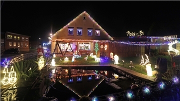  Uthleder Weihnachtshaus 