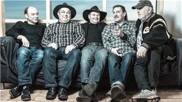 „American Xmas“ mit Seldom Sober in Kuddels Musikkneipe