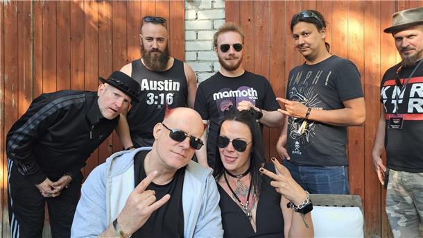 (Mit großer Bildergalerie) Harte Riffs und heiße Stimmung beim Rock House Festival (Mit großer Bildergalerie) Harte Riffs und heiße Stimmung beim Rock House Festival
