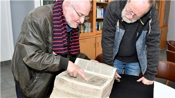 Kostbare Bibel in Dorum geborgen