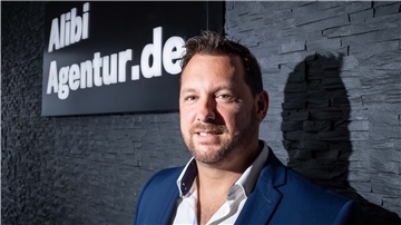Der Auftragslügner