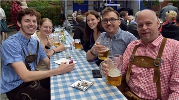 Gut gelaunt in bayerischer Manier