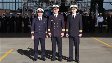 Kommandoübergabe beim Marinefliegergeschwader 3 