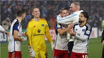 Das Leiden eines HSV-Fans: Wenn die Kneipe kurz vor dem Elfmeterschießen zumacht