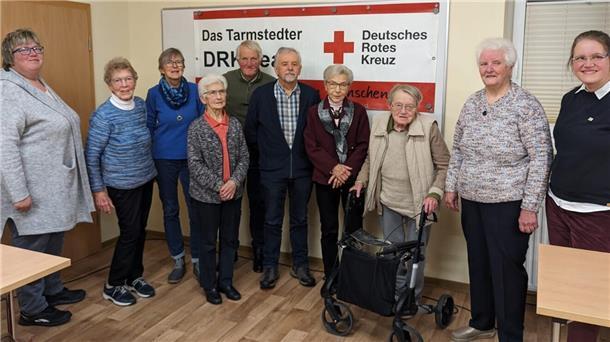 DRK Tarmstedt ehrt langjährige Mitglieder DRK Tarmstedt ehrt langjährige Mitglieder