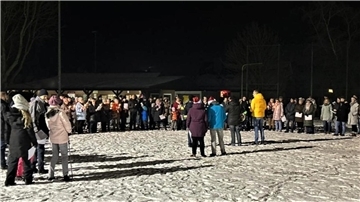Wieder weihnachtliches Rudelsingen in Holßel