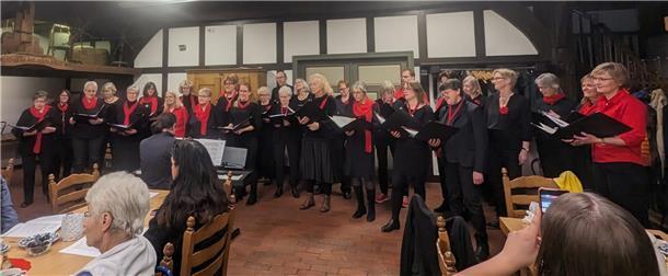 Via Nova singt im Sittenser Heimathaus weihnachtliche Lieder