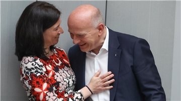 Wo die Liebe hinfällt - ist manchmal kein Platz - auch im Berliner Rathaus
