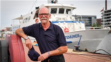 Die seltsame Karriere des singenden Seebärs aus Bremerhaven