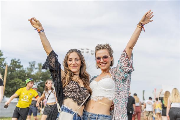Deichbrand 2024: Das sind die schönsten Bilder vom Festival-Freitag