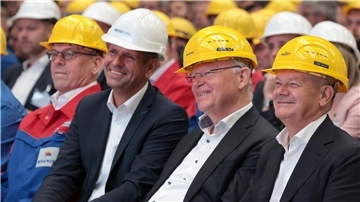 Kommentar: Rettung der Meyer Werft ist richtig - aber Scholz kommt zu früh