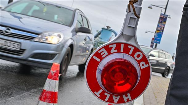 Kommentar: Die Kontrollen sind richtig - vorübergehend!