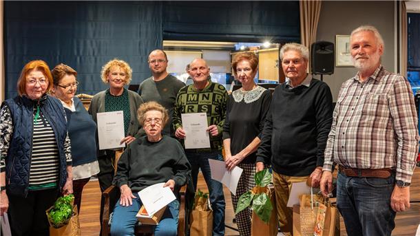 Ehrungen bei Weihnachtsfeier des SoVD Brake