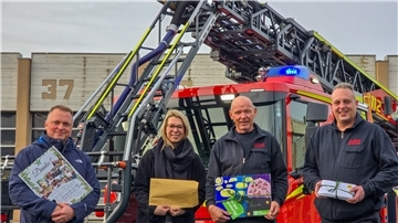 Die Feuerwehr Bremerhaven unterstützt wieder das SOS-Kinderdorf Worpswede.  