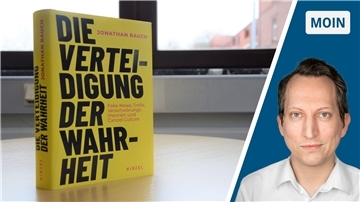 Es ist ein Buch zu sehen. Es steht auf einem Tisch. Daneben ist das Profilbild des Autors zu sehen. 