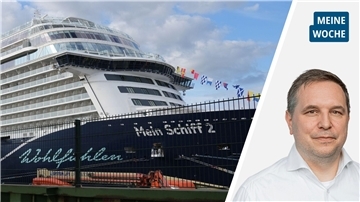 Ein Kreuzfahrtschiff und Dirk Bliedtner