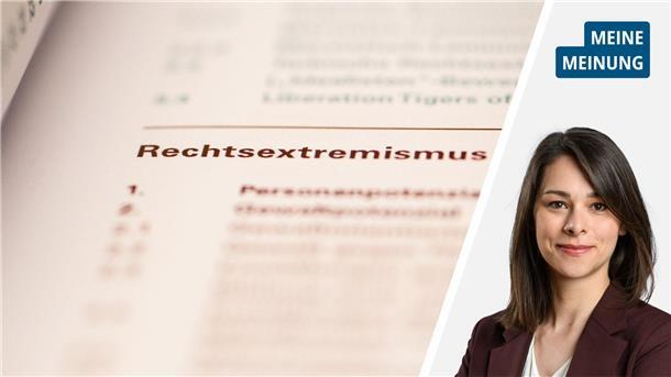 Blatt Papier mit der Aufschrift "Rechtsextremismus"