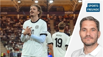 Fußballer Nick Woltemade jubelt