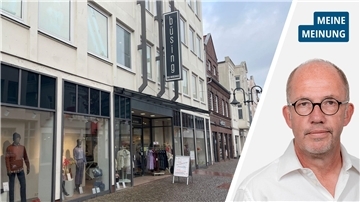 Fassade des Möbelhauses Büsing in der Fußgängerzone von Nordenham, das bald schließt.