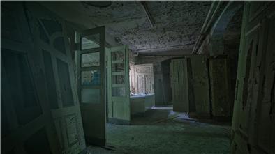 Bilder aus einem Sanatorium im Ostharz. Je länger man hinsieht, desto mehr Details fallen ins Auge.