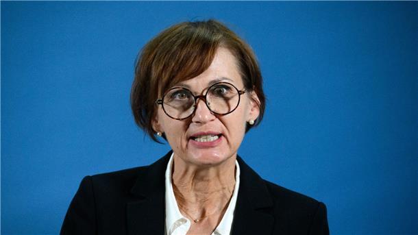 Erstmals wieder deutsche Ministerin in Taiwan Bildungsministerin Bettina Stark-Watzinger (FDP) führt in Taiwan Gespräche über Bildung, Forschung und Technologie.