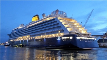 Bis Ende Januar liegt das Schiff in der Lloyd Werft.