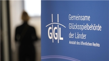 Bis zu 30.000 Euro bei Online Glücksspiele verlieren? Voraussetzung ist nach GGL eine nachgewiesene wirtschaftliche Leistungsfähigkeit. (Symbolbild)