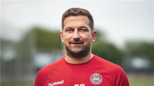 Blaz Cavar hat das Traineramt beim Fußball-Bremen-Ligisten ESC Geestemünde übernommen. Wir führen ein Interview mit dem gebürtigen Kroaten. Der 37-Jährige erzählt, was er mit dem Bürgerpark-Club vorhat.