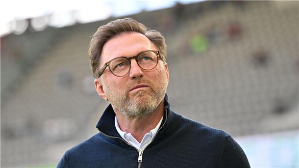 Zumindest bis Sommer: Wolfsburg hält an Hasenhüttl fest Bleibt zumindest bis zum Saisonende Trainer des VfL Wolfsburg: Ralph Hasenhüttl.