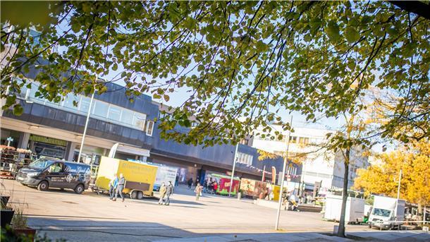 Blick auf das Karstadt-Gebäude im Oktober 2021: Die nächsten Schritte für eine Nachnutzung sollen nun angegangen werden.
