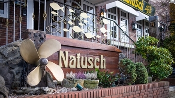Blick auf das Restaurant Natusch im Fischereihafen.