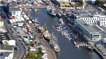 Blick auf das Schaufenster Bremerhaven, Bremerhavens zweiter Touristen-Hotspot. Was der Reiseführer für „verrückt“ erklärt, ist hier zu finden.