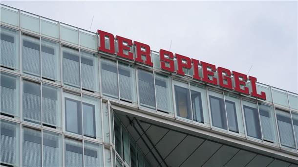 Blick auf das „Spiegel“-Hochhaus in Hamburgs Hafencity.
