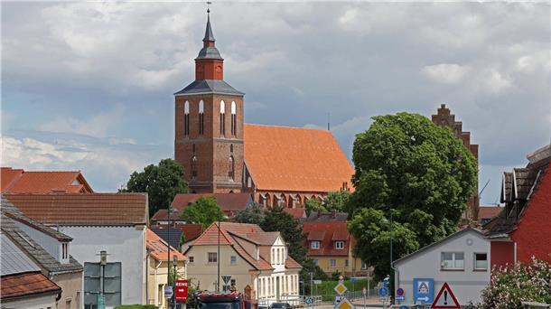 37-Jähriger nach Drogentod von 13-Jähriger in U-Haft Blick auf die Innenstadt von Altentreptow, wo sich die Schule der 13-jährigen befindet, die nach mutmaßlichem Drogenmissbrauch gestorben ist.