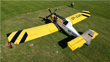 Löschflugzeug kehrt vor Waldbrandsaison in den Harz zurück Blick auf ein Kleinlöschflugzeug auf dem Flugplatz Ballenstedt.