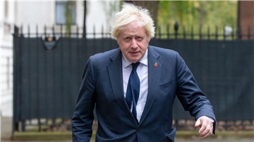 Boris Johnson hat sein Mandat im Unterhaus und als Premierminister von Großbritannien vor etwa einem Jahr niedergelegt.