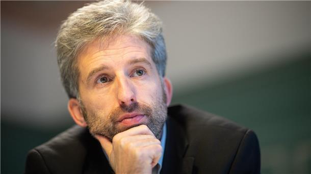 Boris Palmer tritt bei den Grünen aus Boris Palmer will nach seinen umstrittenen Äußerungen in Frankfurt am Main eine Auszeit nehmen.
