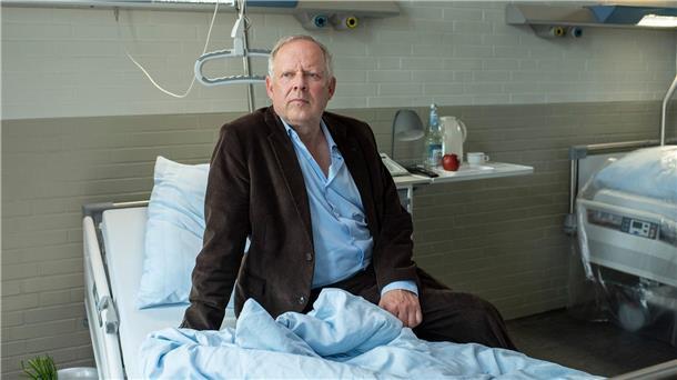 8,67 Millionen sehen den Kieler „Tatort“ Borowski (Axel Milberg) wurde ausgeknockt - und findet sich im Krankenhaus wieder.