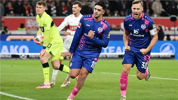 Nach medizinischem Notfall: VfB bezwingt Mainz mit 2:1 Brachte Mainz in Führung: Nadiem Amiri